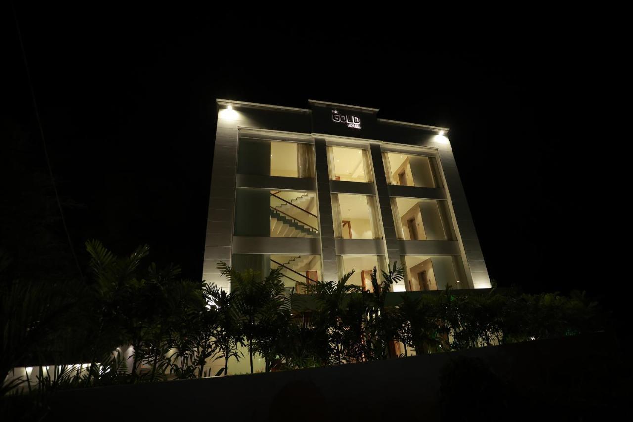 The Gold Hotel Palakkad Zewnętrze zdjęcie